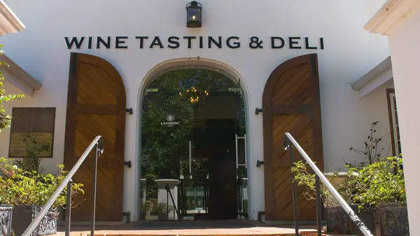 Lanzerac Wine Estate - photo 14 of 14 - Lanzerac wine estate photographer Stellenbosch | Pie in the Sky Productions